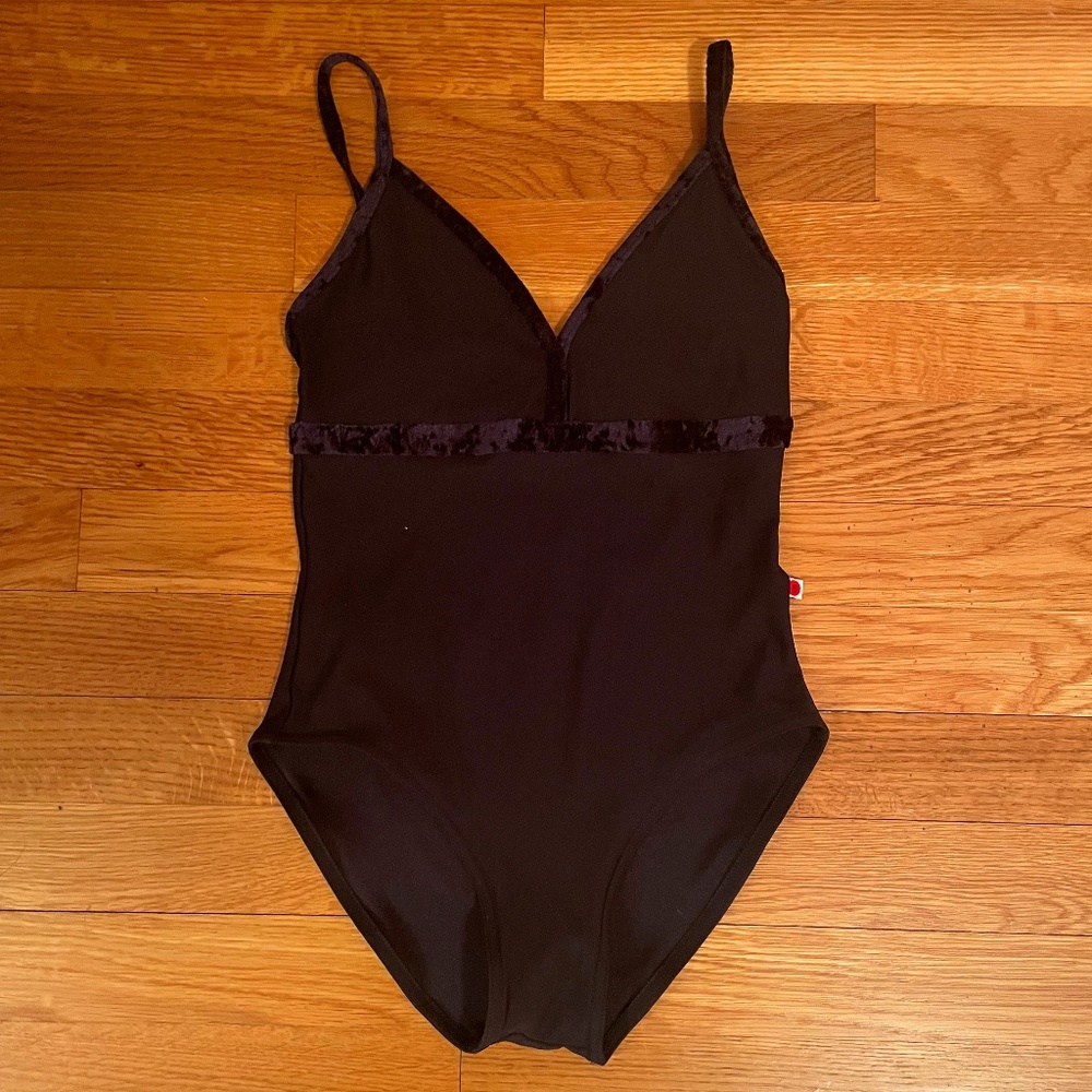 Yumiko Leotard